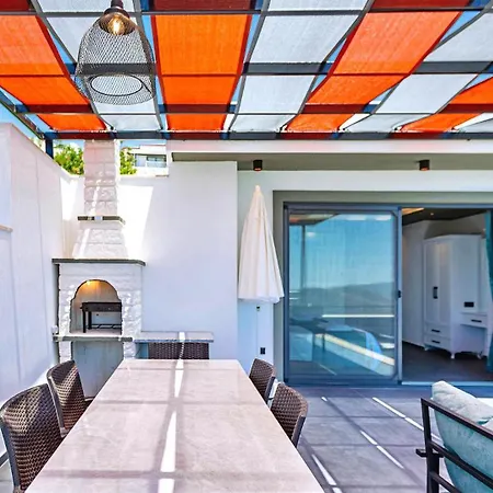 2 Bedroom Luxury In Uzumlu Villa *