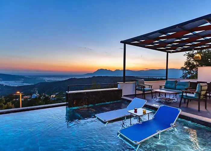 ヴィラ 2 Bedroom Luxury In Uzumlu カルカン