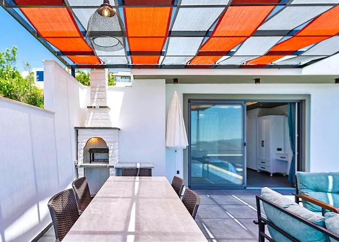 2 Bedroom Luxury In Uzumlu ヴィラ *