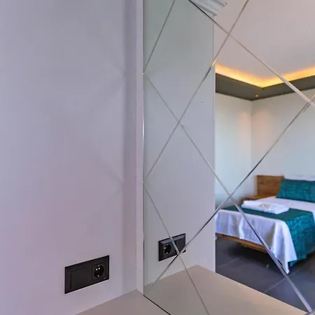 2 Bedroom Luxury In Uzumlu 빌라