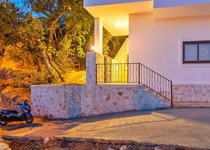 2 Bedroom Luxury In Uzumlu