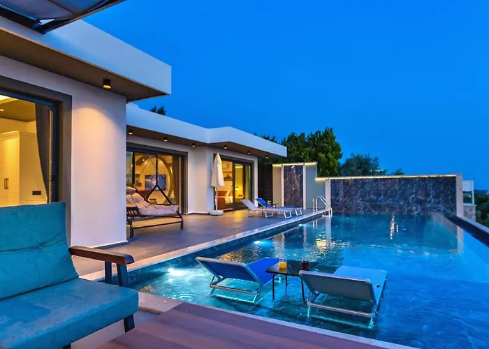 2 Bedroom Luxury In Uzumlu Βίλα Καλκάν