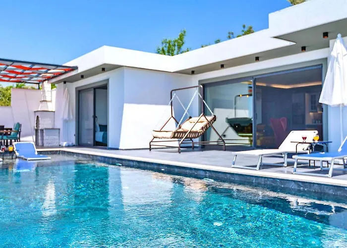 2 Bedroom Luxury In Uzumlu * Καλκάν