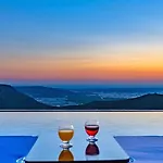 2 Bedroom Luxury In Uzumlu *