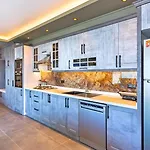 2 Bedroom Luxury In Uzumlu * カルカン