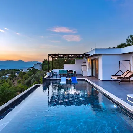 2 Bedroom Luxury In Uzumlu 빌라 *